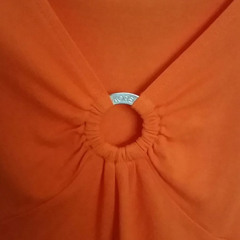 Michael Kors Women's V-Neck Top – Orange, Size Medium (Pre-Owned) - Picture 4 of 4